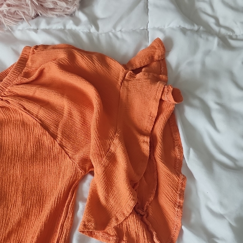 Coral-Orange Ruffle Sleeve Romper - Picture 5 of 8